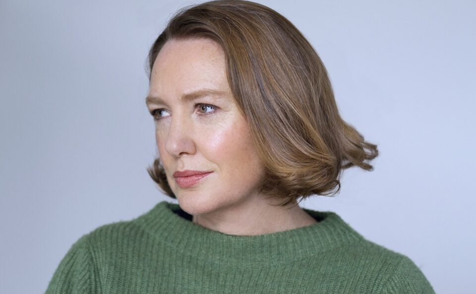 Paula Hawkins